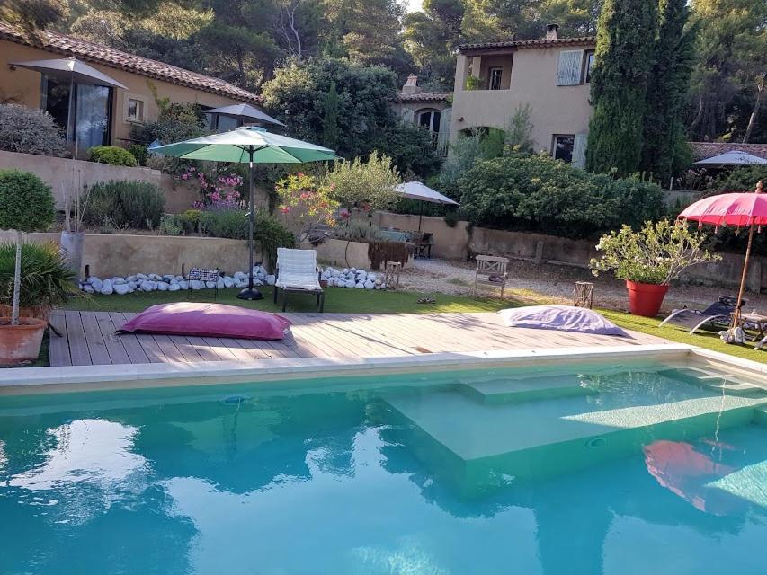 La Maison De Charlie Vaugines Exteriér fotografie