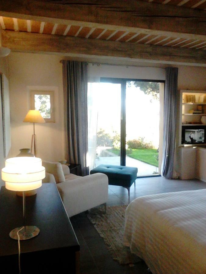 La Maison De Charlie Vaugines Exteriér fotografie